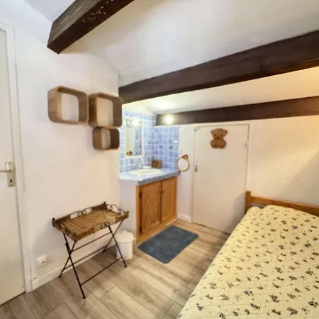 Holiday home Maison Duplex 2 Chambres, Vue Lac, - Fr-1-845-8 *